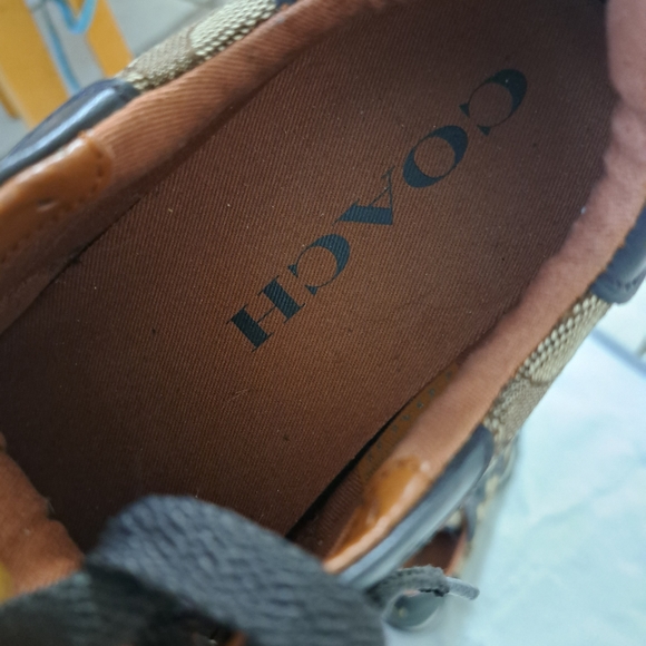 Authentic coach shoes - Picture 8 of 11